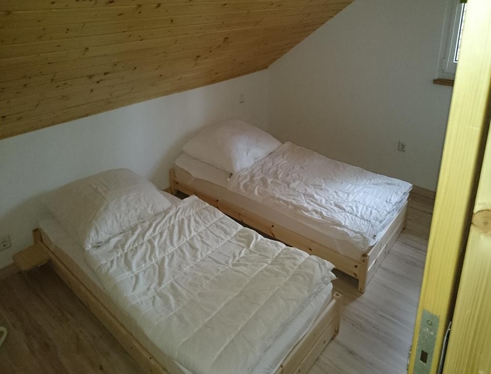 Feriendorf "Am Forsthaus" Mosbach Mosbach  エクステリア 写真